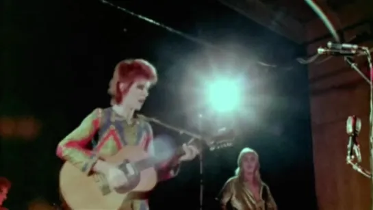 David Bowie - Ziggy Stardust - live 1972 (rare footage  2016 edit)