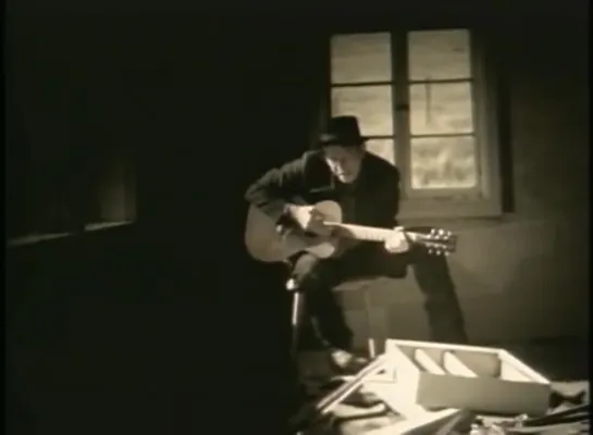 90-е - Tom Waits - Hold On