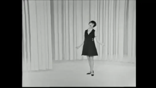 Mireille Mathieu ♫ Mon bel amour dété ♪ 1969