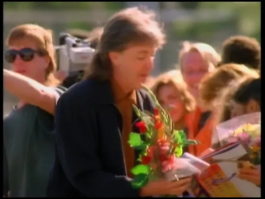 Paul McCartney – We Got Married (1990)