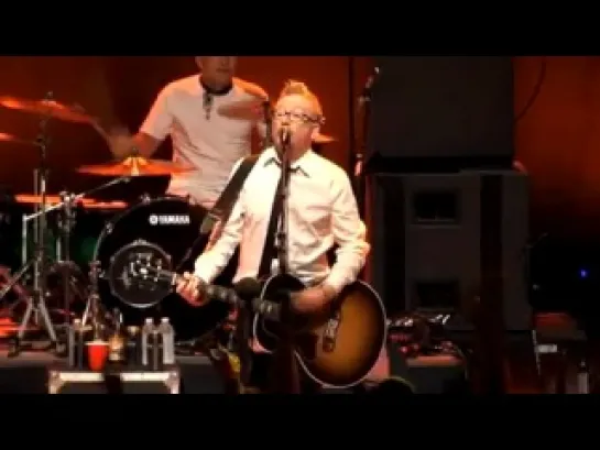 Drunken Lullabies - Flogging Molly (Live at Greek Theater)