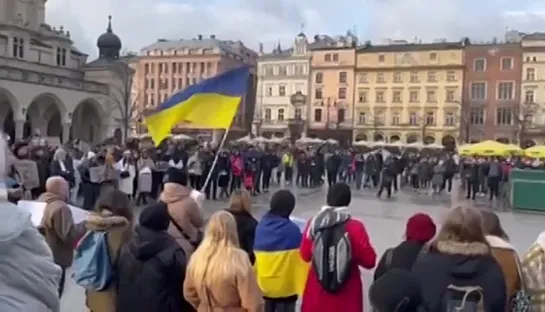 Краків за Україну. Дякуємо