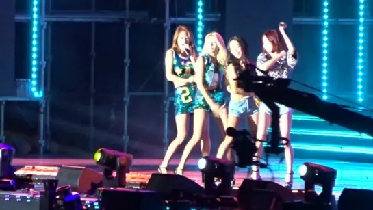 [FANCAM] 150830 SISTAR - Touch My Body @ Idol Daejeon Super Concert