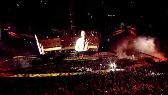 U2 – I'll Go Crazy If I Don't Go Crazy Tonight – 360 At The Rose Bowl