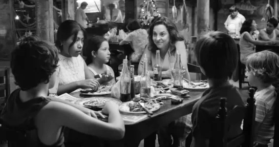 ROMA Official Trailer (2018)