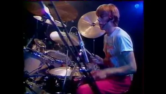 Level 42 - 1982 Live In Studio   Pigalle, France