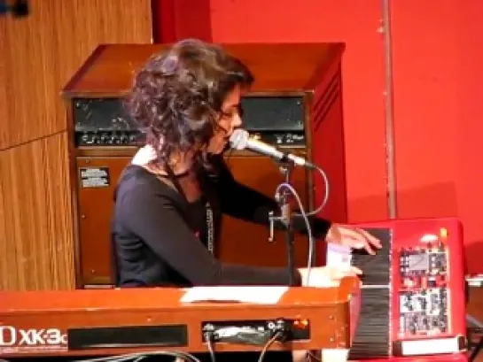 Katie Melua - The Flood (Piano Live)