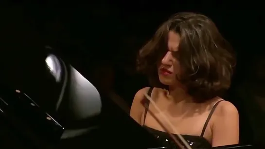 Khatia Bunitishvili ✮ ♫ _Liebestraum_ von Franz Liszt