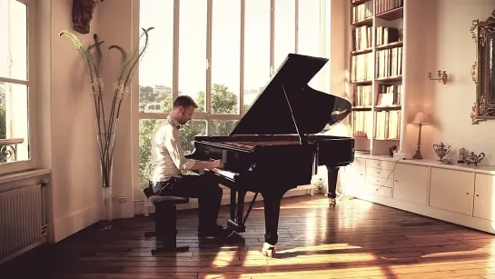 Massenet_ Meditation from Thaïs for piano (Andrew von Oeyen) filmed in Paris