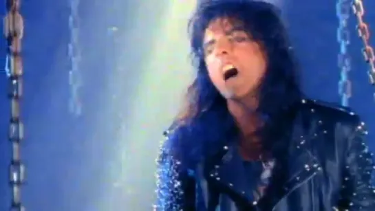 Alice Cooper - Poison (360p) (via Skyload)