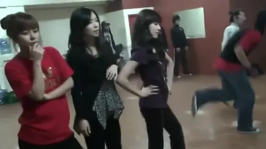 [Practice] Nassun - Come To Play ft. Tiffany (SNSD) Mar13.2009 GIRLS' GENERATION