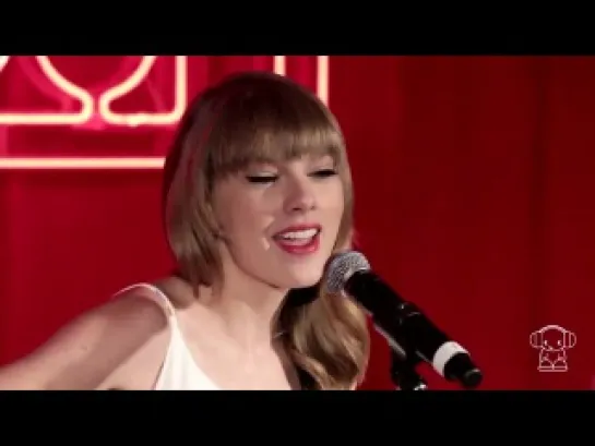 [HD] Taylor Swift - I Knew You Were Trouble (Acoustic) at Nova's Red Room