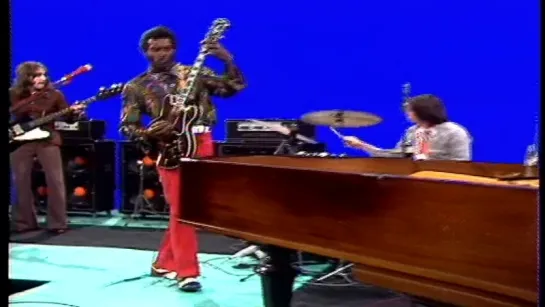 Chuck Berry  – In The Wee Wee Hours 1 – The Lost Broadcasts