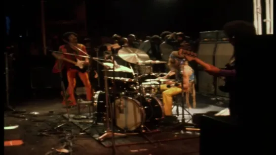 02 Jimi Hendrix – God Save The Queen – Blue Wild Angel Jimi Hendrix Live At The Isle Of Wight