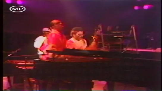 Stevie Wonder — It's Wrong = At Nippon Budokan Hall, Tokyo 1982