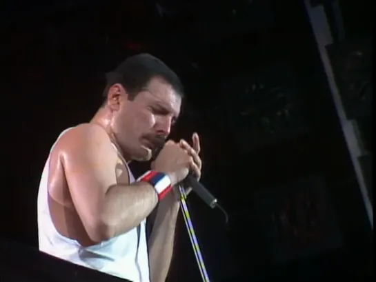 Queen — Impromptu • Live At Wembley Stadium