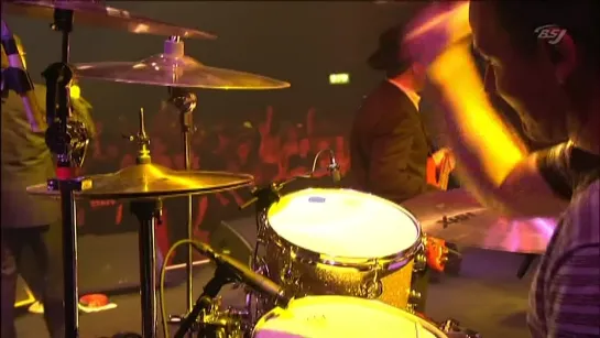 Madness — It Must Be Love • Montreux Jazz Festival 2008