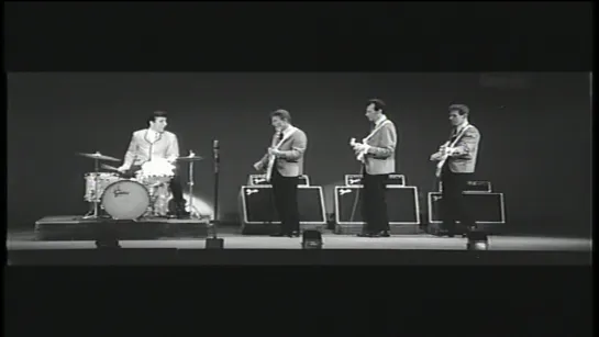 The Ventures — Wipe Out = Beloved Invaders - The Golden Era Of The Ventures