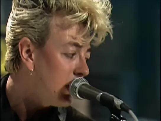 Stray Cats — Sweet Love On My Mind • Live At Montreux 1981