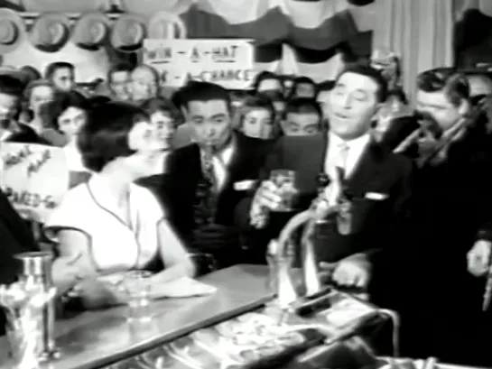 Louis Prima — A Banana Split For My Baby • Oh Marie