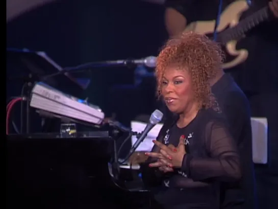 Roberta Flack — The Closer I Get To You • In Concert