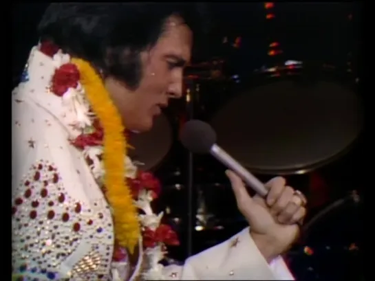 Elvis Presley — Suspicious Minds • Aloha From Hawaii (1)