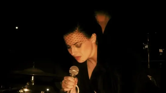 Camille O’sullivan — God Is In The House • La Fille Du Cirque