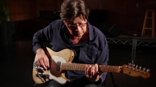 Historic Fender Telecaster of Robbie Robertson & Bob Dylan (Music Icons, 2018)