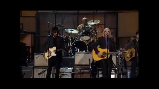 Jeff Lynne, Prince, Tom Petty, Dhani Harrison "While My Guitar Gently Weeps" (2004)