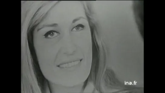 Dalida  propos de son mtier de chanteuse -  27 nov. 1966 (Discorama)