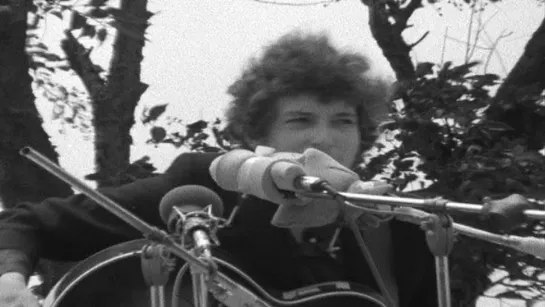 Bob Dylan — The Other Side Of The Mirror (Live At The Newport Folk Festival 1963 - 1965) (1)