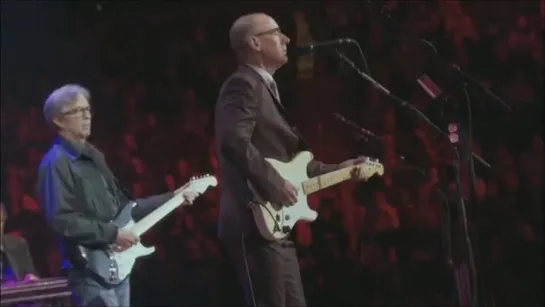 Andy Fairweather Low with Eric Clapton - Gin House Blues (Live at Madison Square Garden in New York City on 13 April 2013)