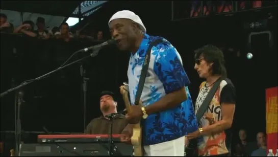 Buddy Guy with Jonny Lang and Ronnie Wood - Five Long Years (Live at Crossroads Guitar Festival in Bridgeview on 26 June 2010)