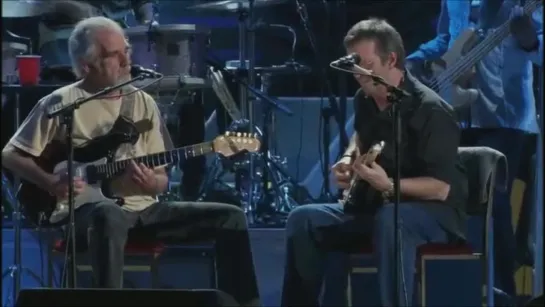 Eric Clapton with J. J. Cale - After Midnight (Live at the iPayOne Center in San Diego, California on 15 March 2007)