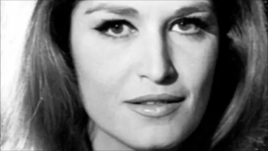 Dalida - Interview Bobino 1965