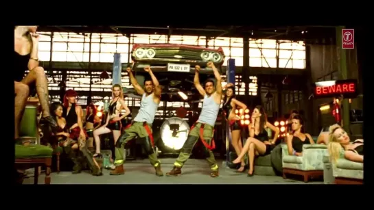 Desi Boyz (Title Song ) Akshay Kumar, John Abraham.