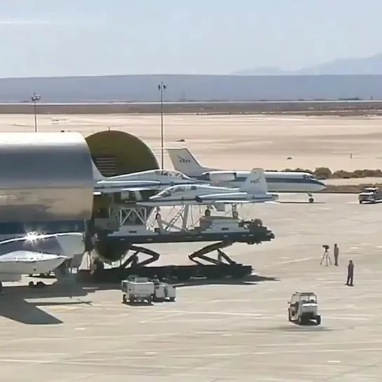 The Super Guppy - трансформера от мира авиации ✈️