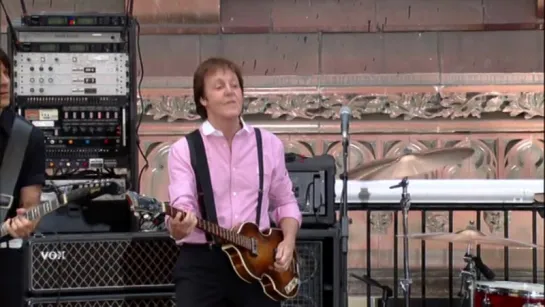 Paul McCartney – Sing the Changes (3/8) Live on the Late Show with David Letterman (2009) Good Evening New York City: Bonus DVD