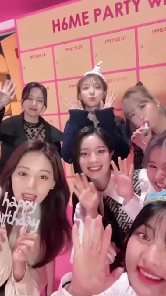 211102 Из твиттера JYPETWICE