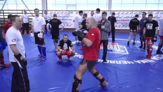 Striking combo by Fedor Emelianenko. Ударная комбинация от Федора Емельяненко