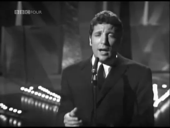 Tom Jones - Ill Never Fall In Love Again (1967)