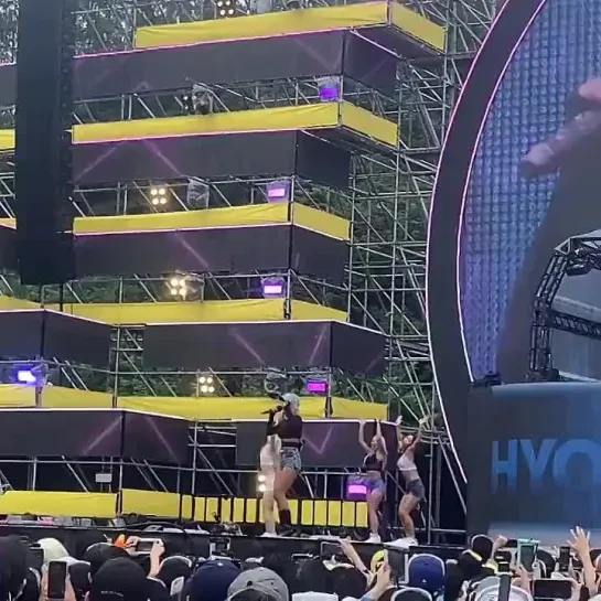 [FANCAM] 220813 HYOLYN - Ma Boy @ Water Bomb (Suwon)