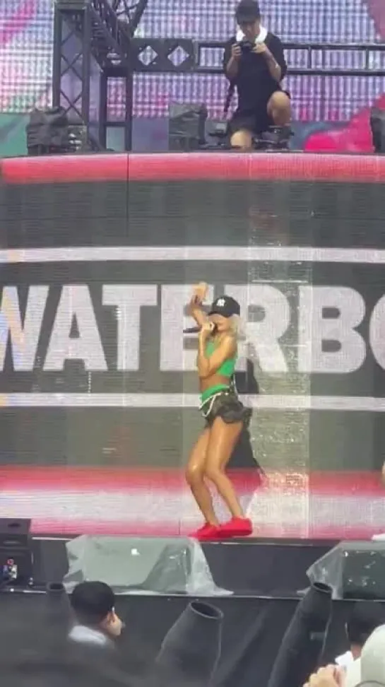 [FANCAM] 220723 HYOLYN - Dally @ Water Bomb in Daegu