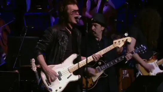 Glenn Hughes and Bruce Dickinson - You Keep On Moving (Celebrating Jon Lord Live at The Royal Albert Hall. London April 4 2014)