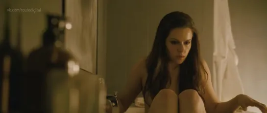 Emily Hampshire, Katie Boland Nude - Die (2010)  HD 1080p Watch Online