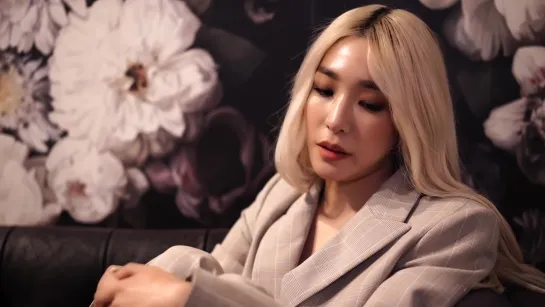 Mi Youngs Diary, Chapter 1  Lips On Lips ¦ Tiffany Young