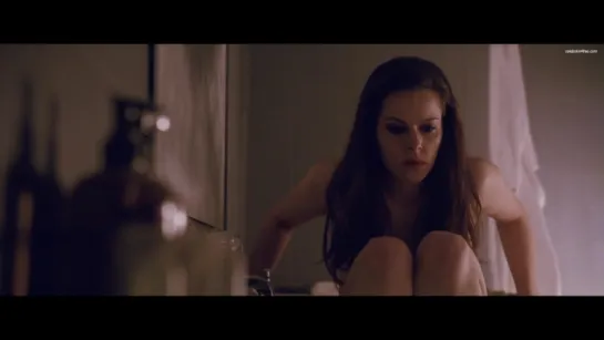 Emily Hampshire, Katie Boland Nude - Die (2010) 1080p