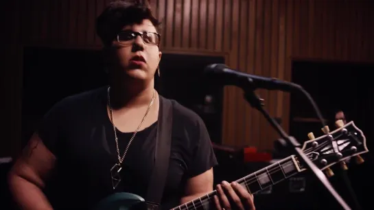 Alabama Shakes - Dont Wanna Fight (Official Video - Live from Capitol)