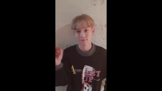 170719 EXO CHEN @ 'The War' Ver. A Photocard  Просканировав QR штрих-код фотокарточки альбома версии А, можно получить специальн