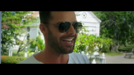 Ricky Martin - La Mordidita (Official Video) ft. Yotuel